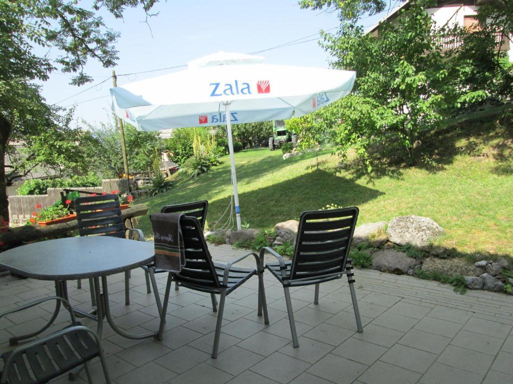 בגונג'ה נה גורנג'סקם Slovenian Traditional Guest House חדר תמונה